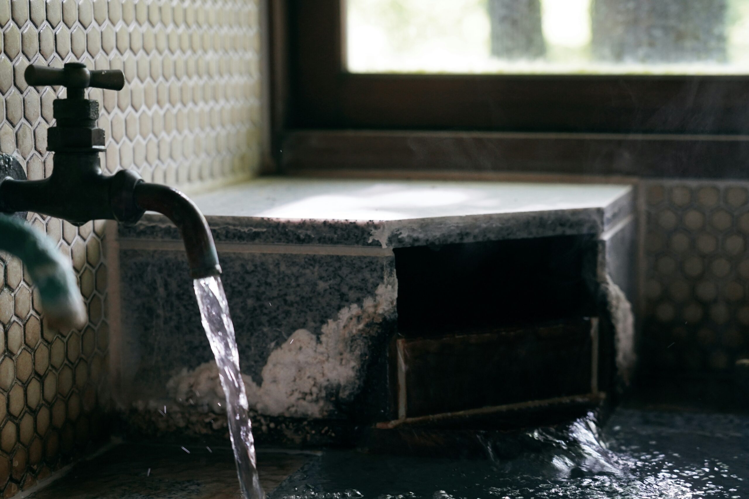 hiroshige-fukuhara-WRG2itDEjHQ-unsplash